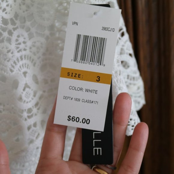 MY MICHELLE Sleeveless Lace Overlay Popover A-line Dress NWT! - White, Size 4 - Picture 12 of 16